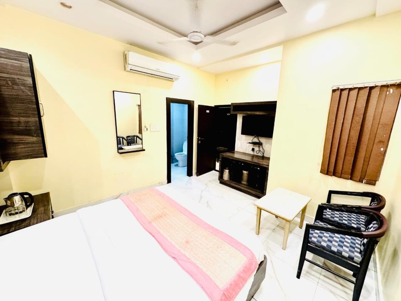 Hotel Megha Inn Lucknow Exterior foto